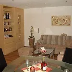 Stulzis