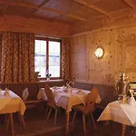 Stulzis Hotell 3*