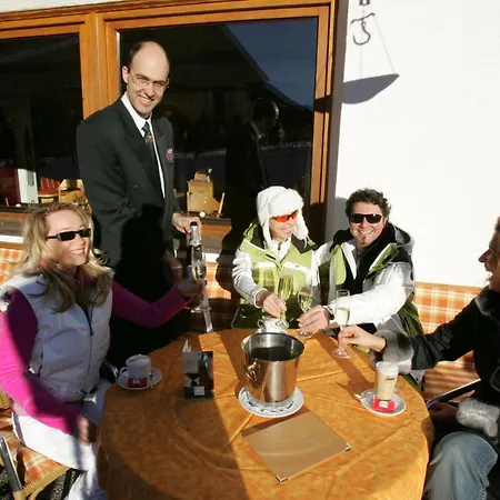 Hotel Stulzis 3*