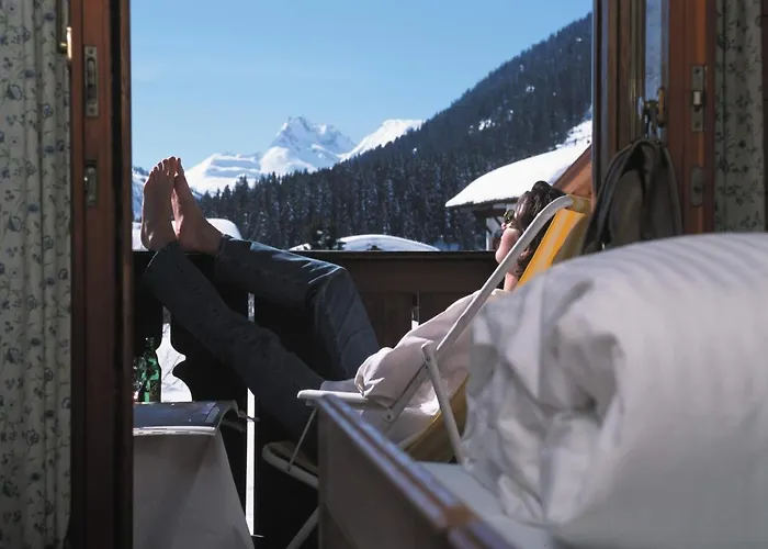 Отель Stulzis 3*